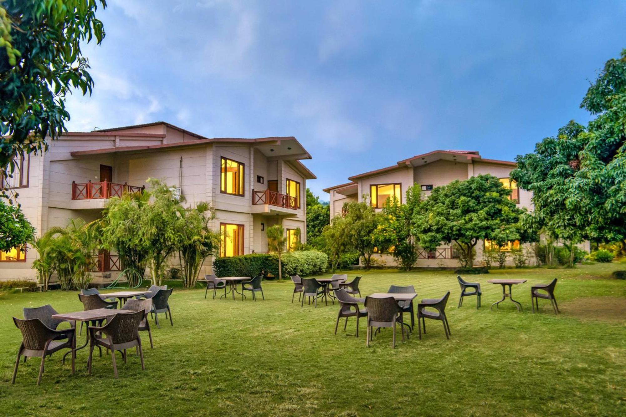Sunday Alaya Corbett Villa Ramnagar  Exterior photo